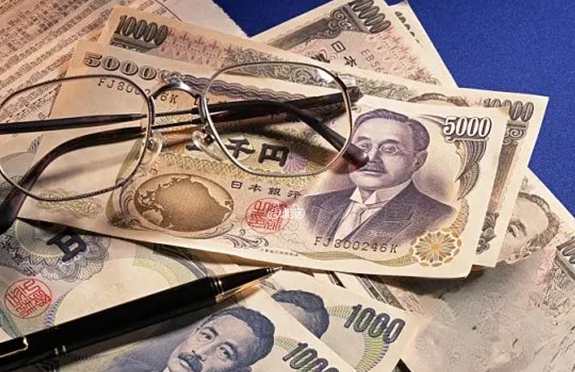 日本**的费用大概五万左右