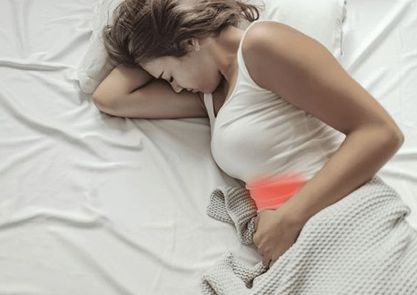 胎儿踢了一夜代表羊水减少