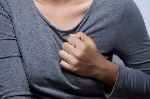 乳房胀痛是怀**的初期特征